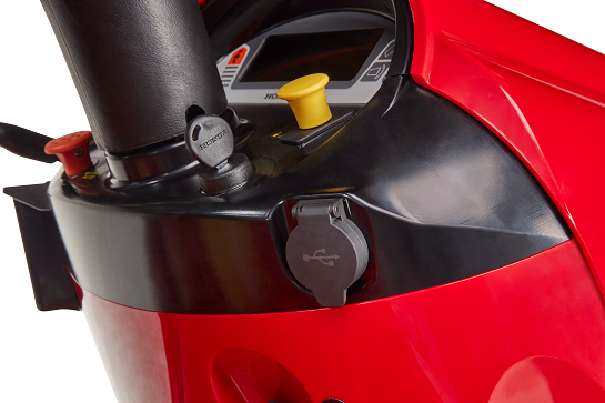 Honda HF 2417 HME premium lawn tractor Lings PowerOutlet